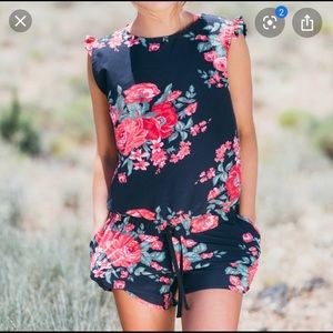 Albion fit- floral romper size s